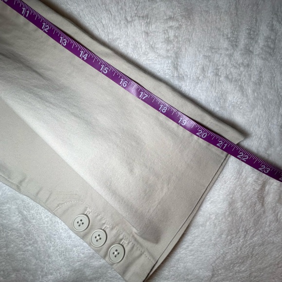 Talbots Khaki Perfect Skimmers with Leg Button Detail Size 16 - Picture 13 of 15